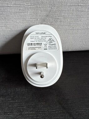 TP-Link Smart Wi-Fi Plug HS100 in White